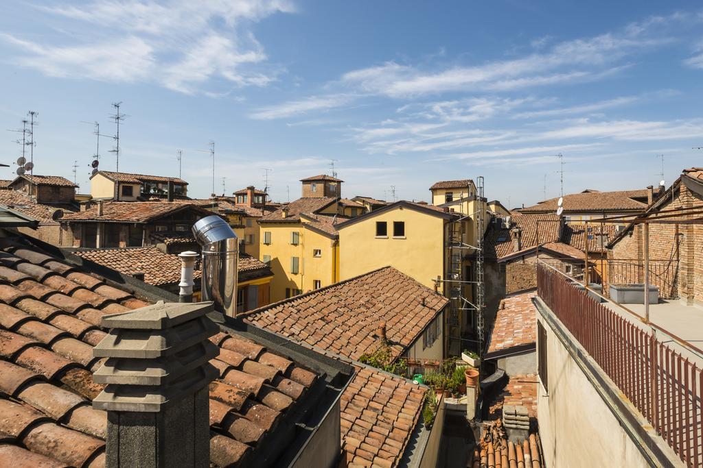 Attico Del Duomo Apartment Modena Exterior photo
